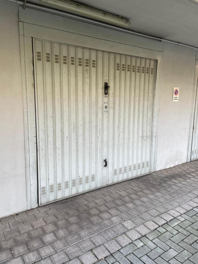 Casti - Appartamento Mm3 Comasina ミラノ エクステリア 写真